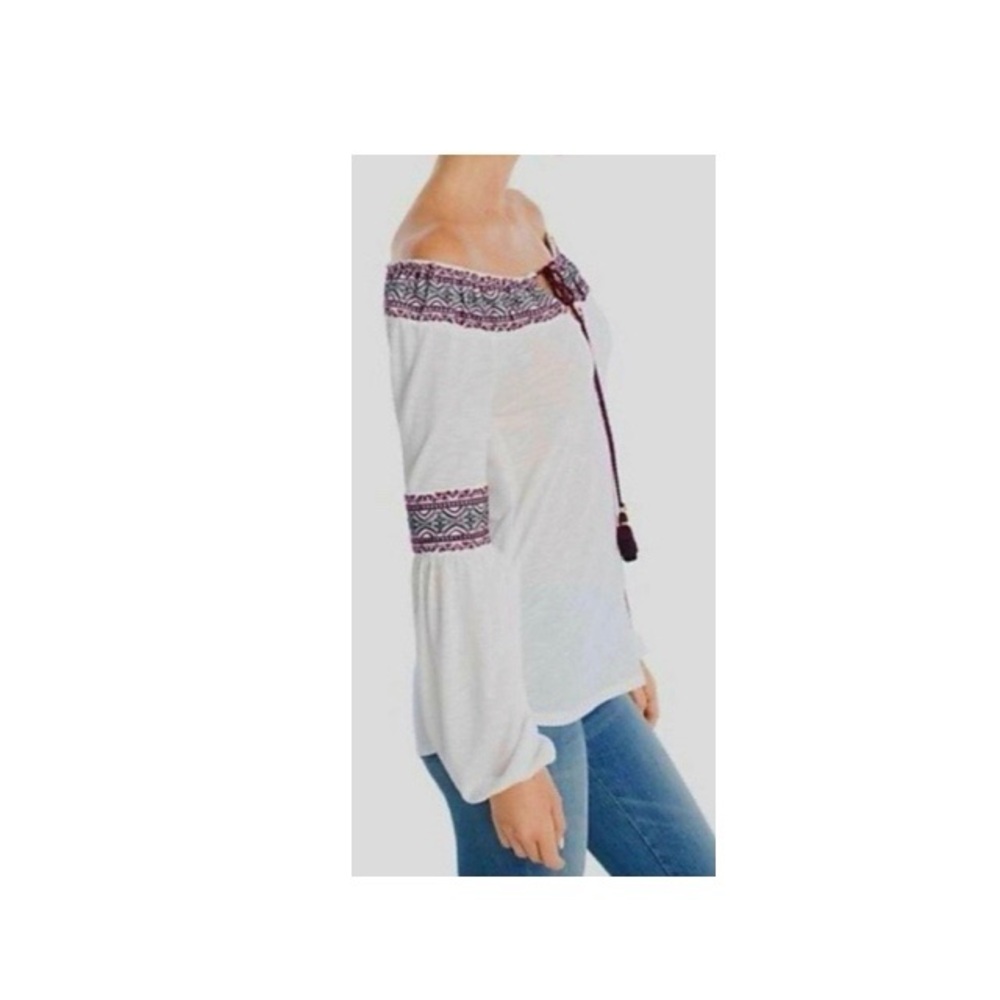 White House Black Market Off The Shoulder Embroidered Tassel Blouse - Picture 8 of 8